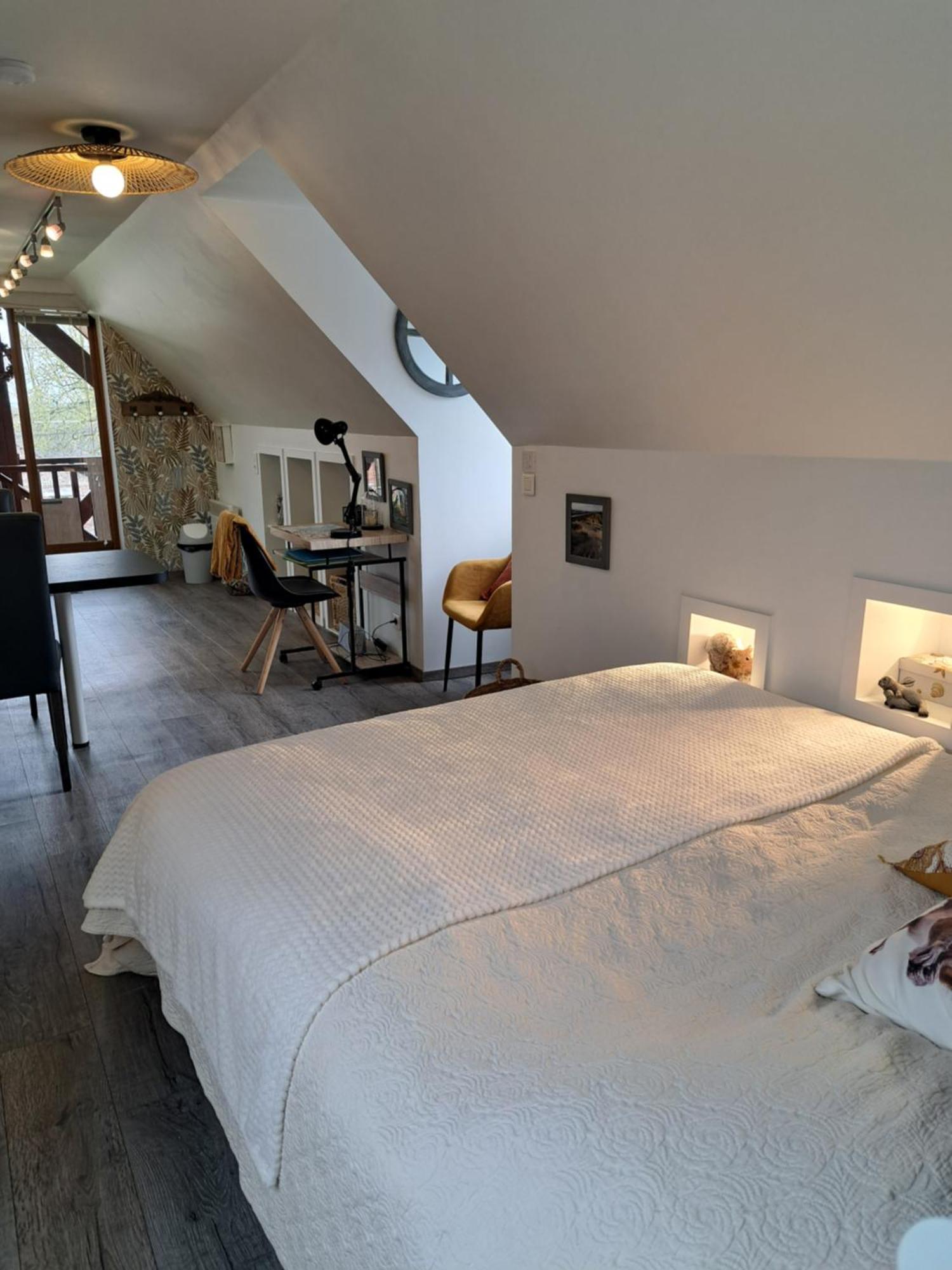 O Loft Des Croisiens Βίλα Saint-Quentin-Lamotte-Croix-au-Bailly Εξωτερικό φωτογραφία
